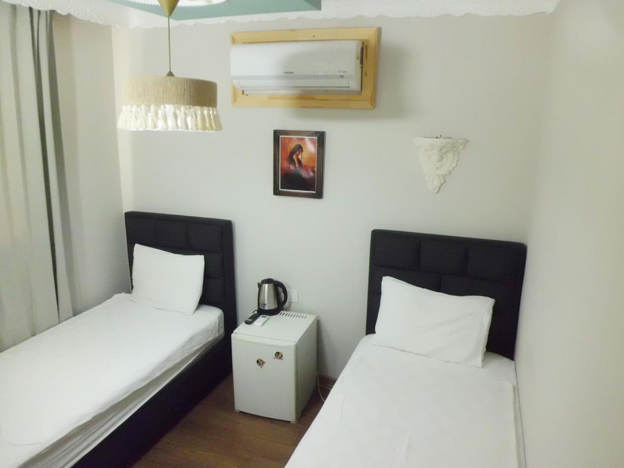 Antalya Old Town Otel Екстер'єр фото