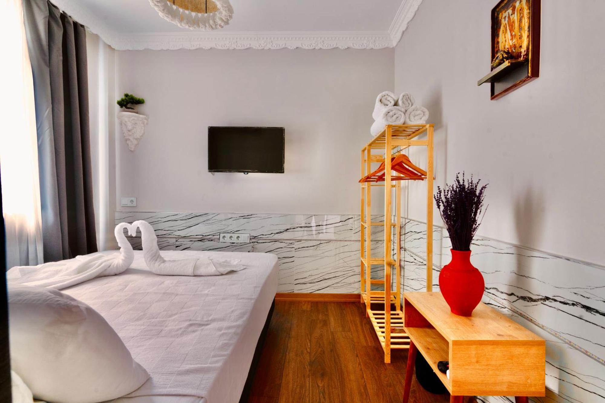 Antalya Old Town Otel Екстер'єр фото