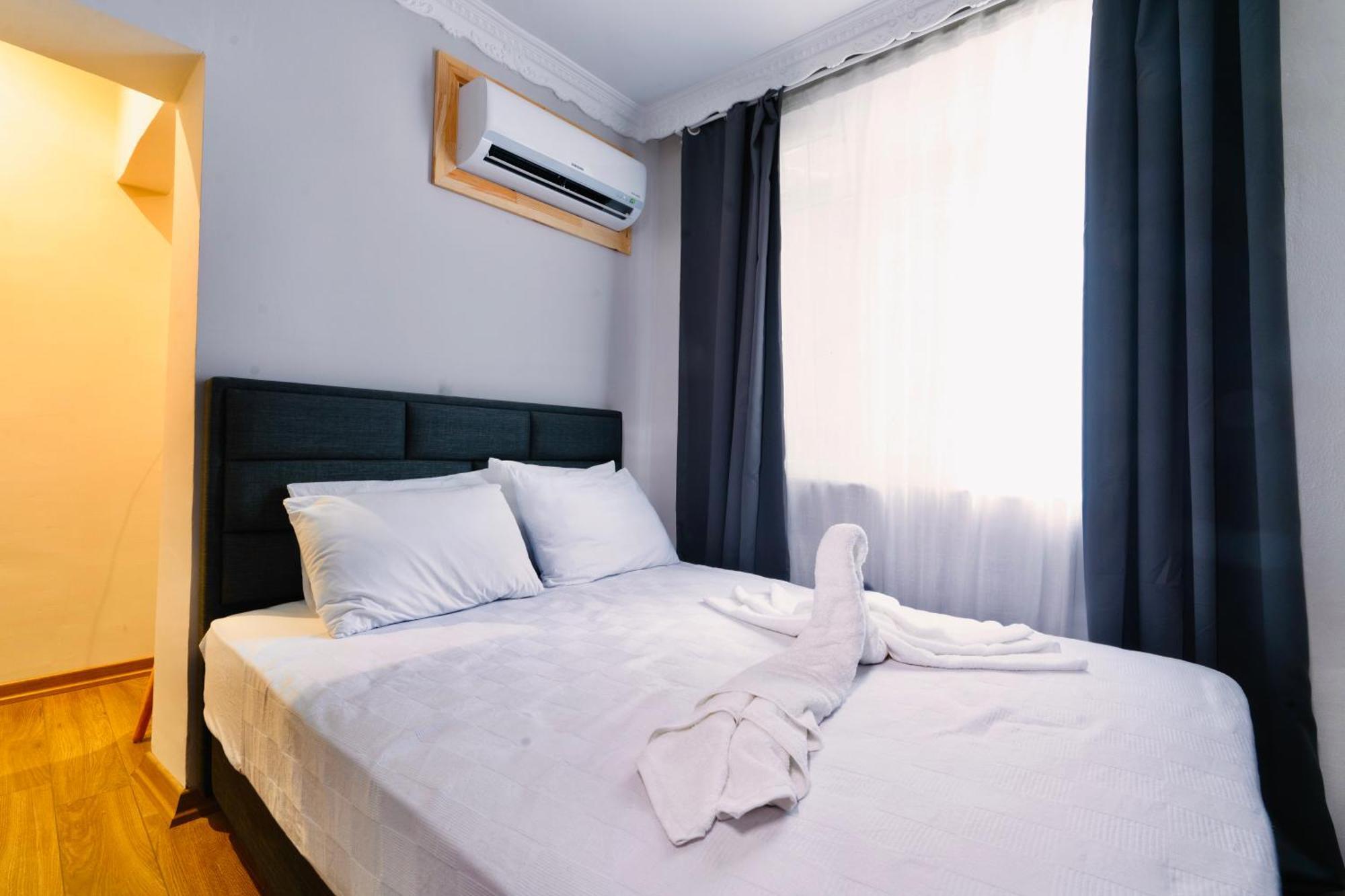 Antalya Old Town Otel Екстер'єр фото